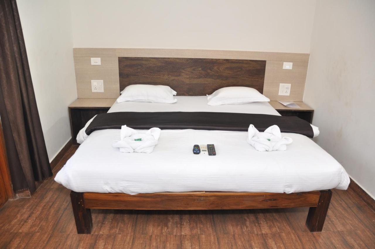 Baga Beach Paradise Hotel Luaran gambar