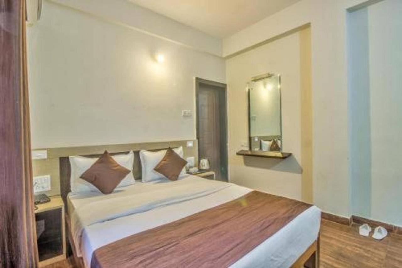 Baga Beach Paradise Hotel Luaran gambar